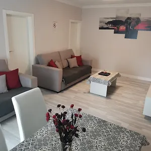 https://apartamento-mariposa.hotelsincadiz.net