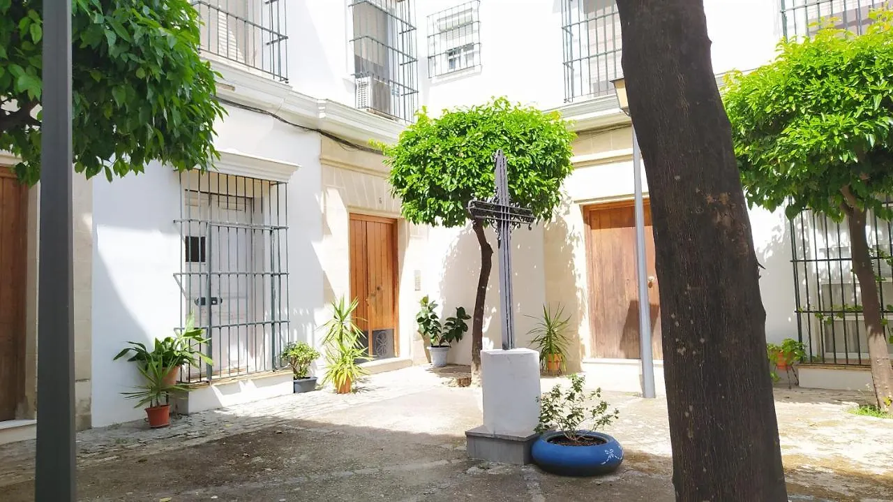 Sherryflat Claveles - Parking Jerez de la Frontera 0*,  Spain